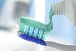 whiteningtoothpastepromo-istock_thinkstock